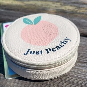 Zippered Pill 7-Day Removable Plastic Organizer Case